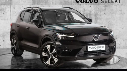 VOLVO XC40 AWD Twin motor –Plus - Hengerfeste
