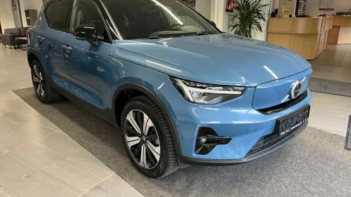 VOLVO XC40 Recharge Twin 408hk AWD Ultimate Edition LEVERINGSKLAR