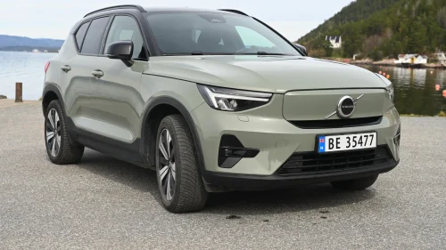 VOLVO XC40 AWD / PLUSSPAKKE / HENGERFESTE ++