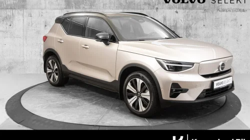 VOLVO XC40 ULT AWD VOC/PANO/360/H&K/KROK/PIXEL