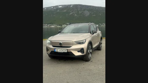 VOLVO XC40 Recharge Twin 408 hk AWD Ultimate - Topputstyrt