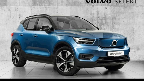 VOLVO XC40 Recharge P8 Pure Electric | Hengerfeste, 416km WLTP++