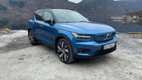 VOLVO XC40 VOLVO SELEKT P8 AWD Recharge 7 år garanti