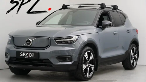 VOLVO XC40 AWD KROK H/K SOUND SKINN ACC PANO 360KAM V PUMPE NORSK
