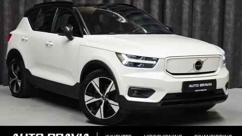 VOLVO XC40 AWD/408HK/R-DESIGN/KROK/H&K/PANO/ACC/LED/KAMERA/CARPLAY