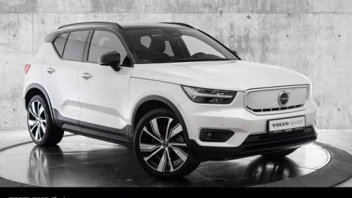 VOLVO XC40 Recharge P8 SEMI.EL.HF|20"|PANO|360|H&K|EL.SETER++