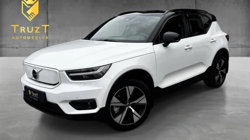 VOLVO XC40 P8 AWD / LAV KM / Velholdt / 416KM / H.feste / H&K+++