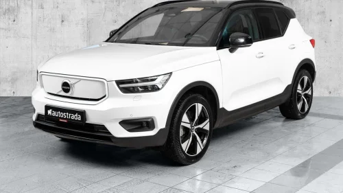 VOLVO XC40 P8 AWD Recharge 408hk|Harman Kardon|Hengerfeste