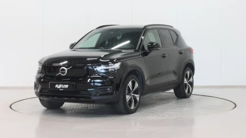 VOLVO XC40 P8 AWD RECHARGE DELSKINN ACC