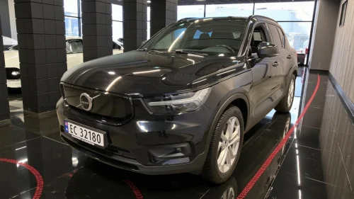 VOLVO XC40 RECHARGE P8 AWD+KROK+LYSPAKKE+INNTELLISAFE+360 KAMERA