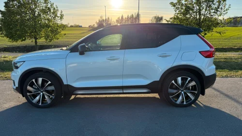 VOLVO XC40 Recharge P8 Pure electric TONEDE|PANO|360|H&K| V.PUMPE+