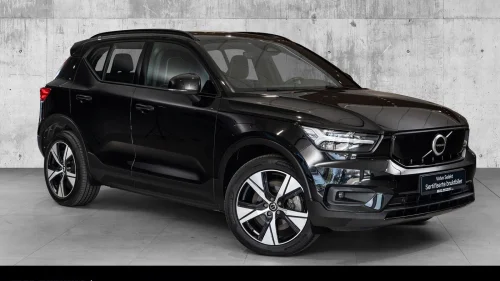 VOLVO XC40 P8 AWD / Volvo On Call / Varmer med app / Nye dekk