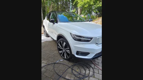 VOLVO XC40 P8 AWD Recharge