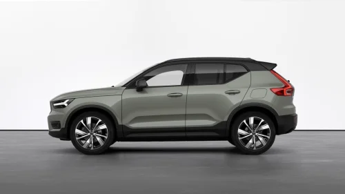 VOLVO XC40 Recharge P8 - Hengerfeste, H&K, 360°