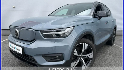 VOLVO XC40 AWD R-DESIGN, KROK, HARMAN KARDON,360 KAMERA,SKINN,PANO