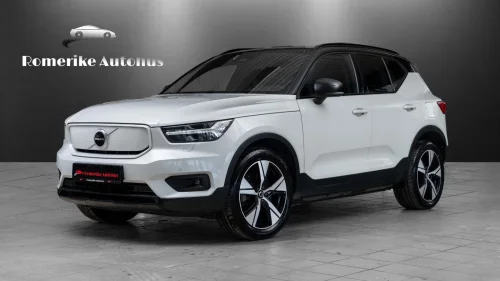VOLVO XC40 P8 AWD Recharge // Harman/Kardon, Helskinn, Kam, KROK++