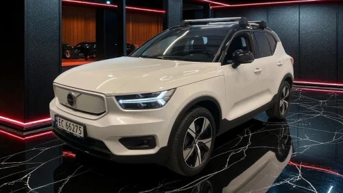 VOLVO XC40 RECHARGE P8 AWD+ACC+INTELLISAFE PAKKE+KROK+VARMEPUMPE