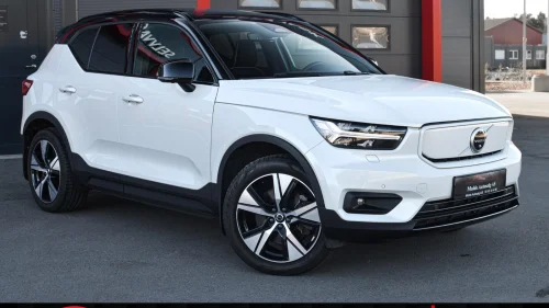 VOLVO XC40 P8 408hk AWD | Panorama | 360-kamera | Hengerfeste