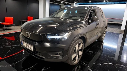 VOLVO XC40 RECHARGE P8 AWD+KROK+SKINN+H&K+PANORAMA+360 KAMERA