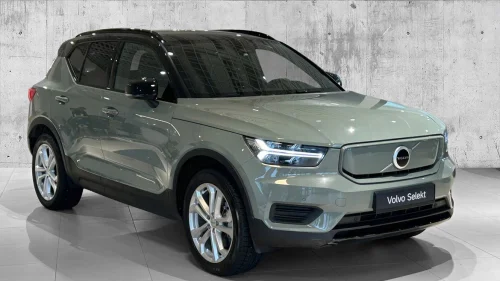 VOLVO XC40 2022 AWD Plus