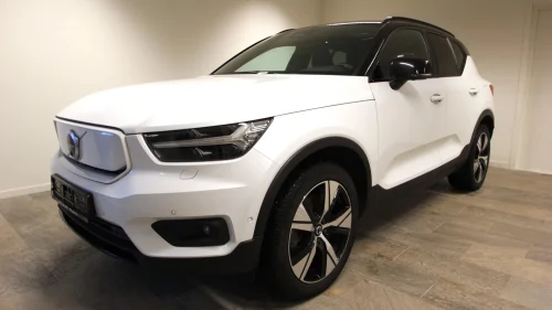 VOLVO XC40 PRO Electric/Pano/360 Kamera/Harman/Krok/19/ALT UTSTYR