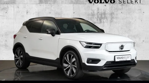 VOLVO XC40 PRO - 360* - PANO - 20" - H.feste - Varmepumpe