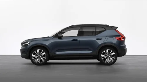 VOLVO XC40 P8 Recharge Twin Pro - H&K, 360°, Soltak, Hengerfeste