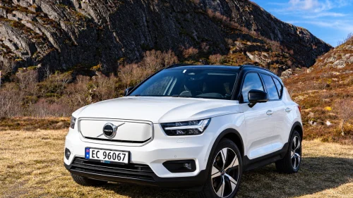 VOLVO XC40 Recharge Twin 408 hk AWD Pro