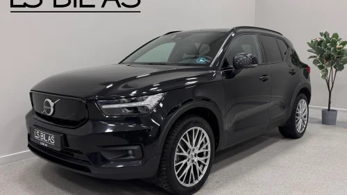VOLVO XC40 Pro Recharge / AWD / 408hk / H&K / H.feste / LED