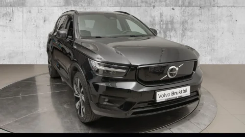 VOLVO XC40 Pro KROK/ACC/H&K++