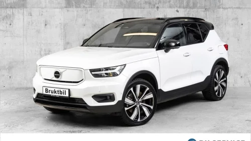 VOLVO XC40 Twin Pro/20"/Krok/Pano/360/H&K/4x4++