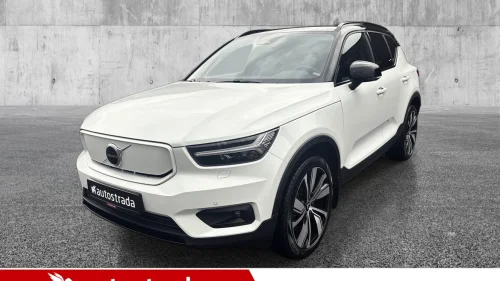 VOLVO XC40 P8 AWD Recharge//Hengerfeste//