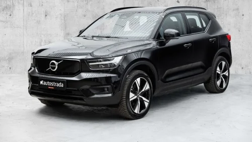 VOLVO XC40 Navigasjon, Kamera, Metallic lakk, Volvo app, mm