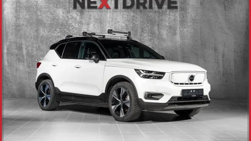 VOLVO XC40 Recharge Plus/ACC/R-kam/Nav/Carplay/Krok/V.pumpe