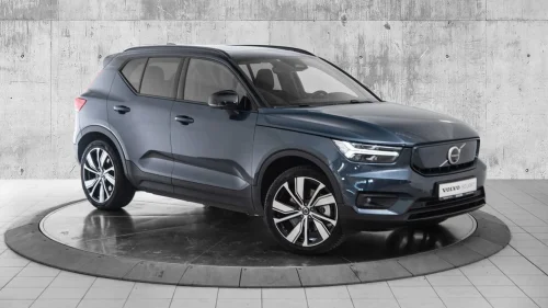 VOLVO XC40 Recharge Pro FWD SEMI.EL.HF|20"|H&K|PANO|360|ACC++