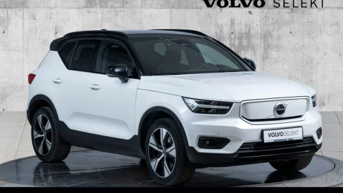 VOLVO XC40 FWD | Krok | Varmepumpe | +++