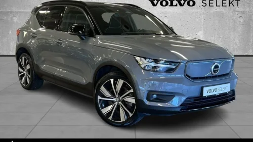 VOLVO XC40 231hk FWD Pro, 360 Kamera, Panorama, Hengerfeste