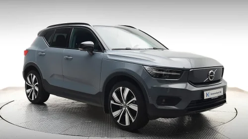 VOLVO XC40 231 HK FWD, PRO, 20" Alu. 360 g.k., Hengerfeste