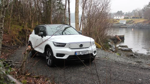 VOLVO XC40 Recharge 231hk FWD Pro SELEKT GARANTI - TOPPUTSTYRT
