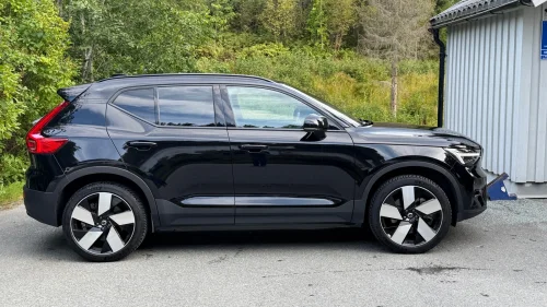 VOLVO XC40 Recharge Twin 408hk AWD Ultimate,Pixel LED,Alt utstyr