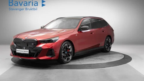 BMW i5 M60 xDrive Touring xDrive Fully Charged B&W M-Sport Pro Glasstak +