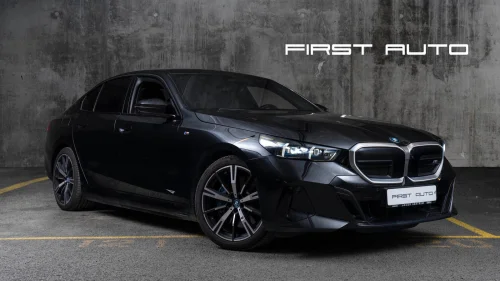 BMW i5 M60 xDrive XDRIVE MSPORT B&W KROK PANO KR 9.800,-/MND