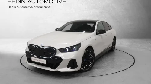 BMW i5 M60 xDrive xDrive Fully Charged /M-Sport PRO/Panorama/