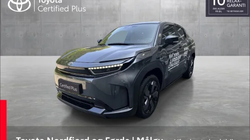 TOYOTA URBAN CRUISER 4WD Executive 61kWt