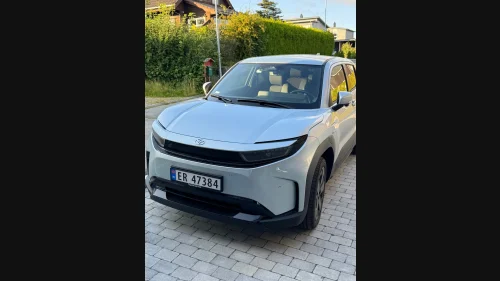 TOYOTA URBAN CRUISER AWD Executive 61kWt