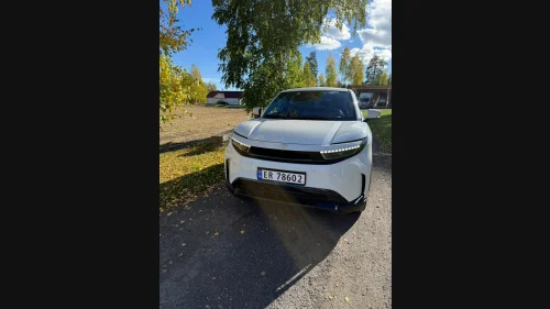 TOYOTA URBAN CRUISER