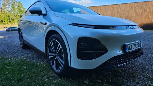 XPENG G6 XPeng G6

Performance/ Xpilot/ACC/Panorama/AWD/H-Feste