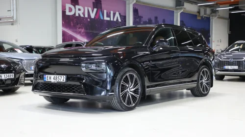 XPENG G9 98KWH AWD PERFORMANCE/Acc/Soltak/Luft/360/Krok