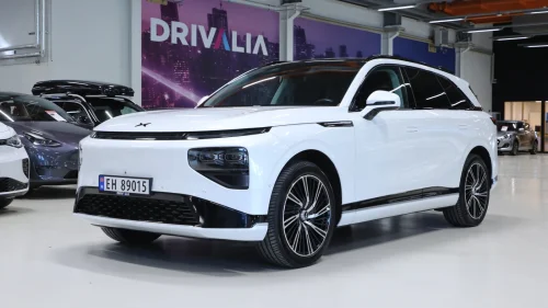XPENG G9 98KWH AWD PERFORMANCE/Acc/Soltak/Luft/360/Krok