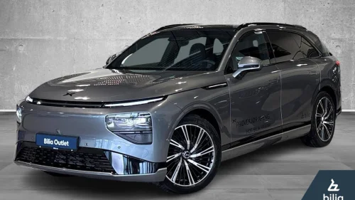 XPENG G9 AWD Performance Toppmodell 360-kamra Luft H-feste ++
